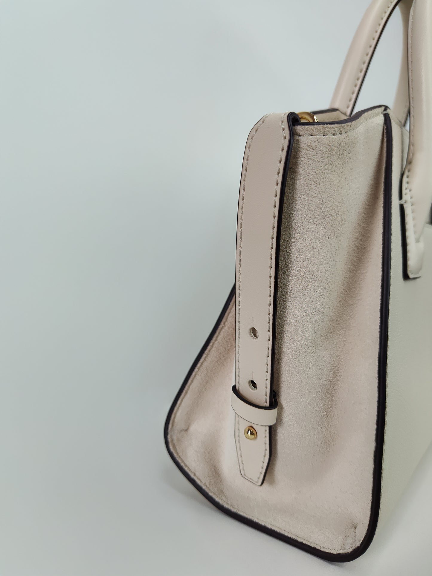 Cartera de Cuero Satchel Crema